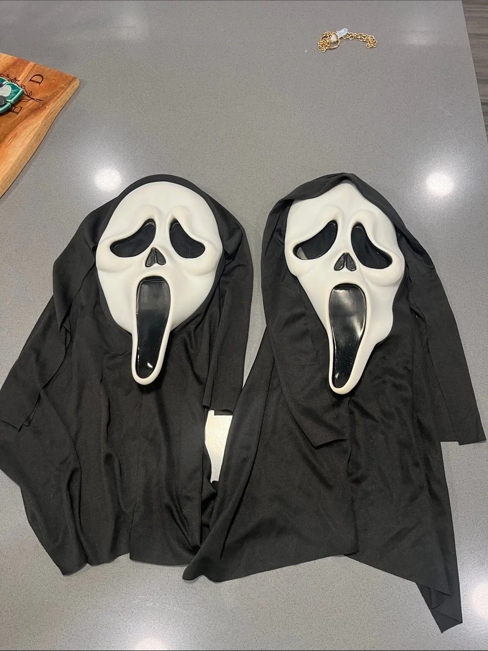 Black & White Ghost Face Halloween Hooded Costume - Classic Scary Mask